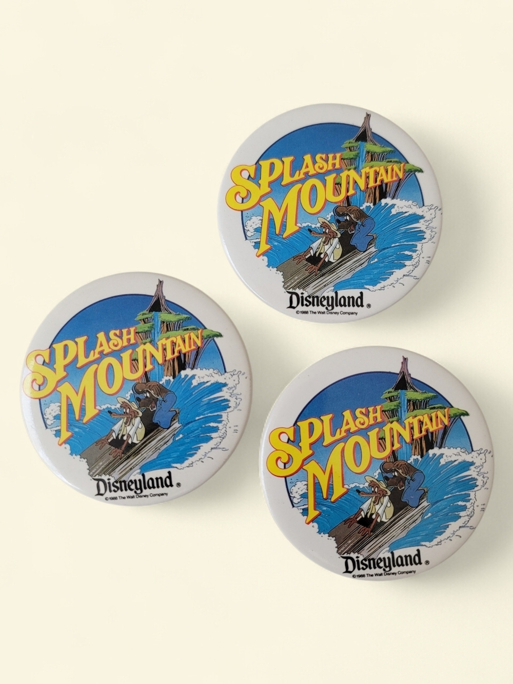 VTG 1988 Disneyland Splash Mountain Souvenier Buttons - Set of 3